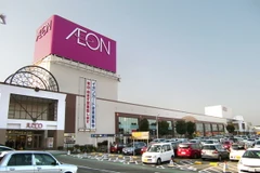 Lợi nhuận của nhà bán lẻ Aeon giảm 7,7% trong tài khóa 2014-2015