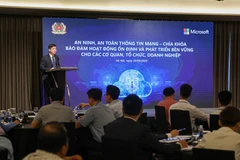 Ông Phạm Thế Trường, Tổng Giám đốc Microsoft Việt Nam phát biểu tại hội thảo. (Ảnh: Minh Sơn/Vietnam+)