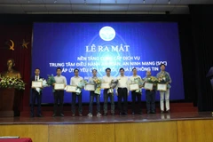 Bộ Thông tin và Truyền thông công bố 8 doanh nghiệp phát triển nền tảng cung cấp dịch vụ SOC đáp ứng yêu cầu kết nối, chia sẻ thông tin với Trung tâm Giám sát an toàn không gian mạng quốc gia. (Ảnh: PV/Vietnam+)