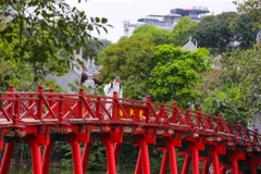 Từ ngày 10/3, các khu di tích như nhà tù Hỏa Lò, đền Ngọc Sơn, Văn Miếu - Quốc Tử Giám... sẽ tạm dừng hoạt động và tiến hành khử trùng theo hướng dẫn của Bộ Y tế và thành phố Hà Nội về phòng dịch COVID-19. (Ảnh: Minh Sơn/Vietnam+)