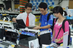 Rộn ràng mua sắm trực tuyến bằng VPBiz Card tại siêu thị Nguyễn Kim