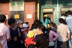 Tết đến Xuân về, chờ máy ATM lại lo ngay ngáy