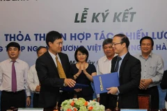 Vietcombank hỗ trợ vốn cho Ngân hàng Xây dựng Việt Nam