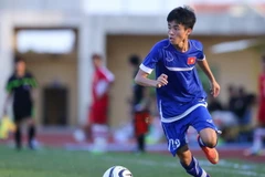 Thanh Hậu có thể ra sân ít phút trong cuộc tái đấu hôm nay với U19 Lào. (Ảnh: Minh Chiến/Vietnam+)