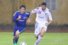 Hoàng Anh Gia Lai sẽ trụ hạng thành công với khoảng cách sít sao so với Đồng Nai? (Ảnh: Minh Chiến/Vietnam+)