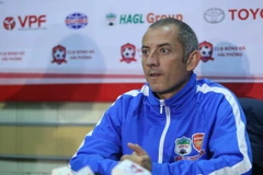 Công Phượng đá không tốt thì ngồi dự bị, đừng hỏi về cậu ấy nữa” 