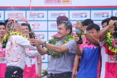 Đội bóng thủ đô đăng quang với 28 điểm sau 14 vòng đấu, nhiều hơn đội thứ hai đúng 4 điểm. Đó là khoảng cách lớn nhất giữa nhà vô địch với đội xếp sau tại giải Hạng Nhất trong 4 năm qua. (Ảnh: Minh Chiến/Vietnam+)