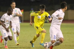 Tại sao Công Vinh không nên trở về Sông Lam Nghệ An? 