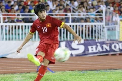 Công Phượng lần đầu tiên đá hỏng "Panenka". (Ảnh: Minh Chiến/Vietnam+)