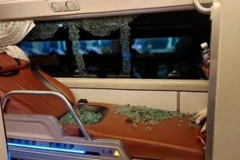 Kon Tum: Tái diễn tình trạng ném đá xe khách trên đường Hồ Chí Minh