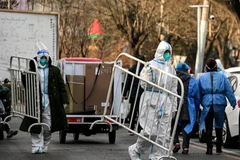 Dịch COVID-19: Trung Quốc tăng số khu vực được dỡ bỏ lệnh phong tỏa