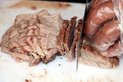 [Photo] Tinh hoa Phở Việt thu hút đông người dân và du khách