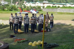 Tìm kiếm hàng chục người mất tích sau trận lở tuyết trên dãy Himalaya 