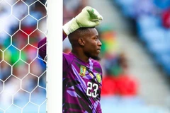 HLV Cameroon lên tiếng về vụ thủ môn Onana rời khỏi World Cup 2022