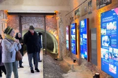 Quảng bá di sản Hoàng thành Thăng Long tại Provins của Pháp