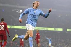 Manchester City biến Liverpool thành cựu vương Cúp Liên đoàn Anh