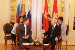 Tổng Bí thư Nguyễn Phú Trọng tiếp Chủ tịch Hội đồng Điều hành Tập đoàn Gazprom, ông Alexei Miller. (Ảnh: Trí Dũng/TTXVN)