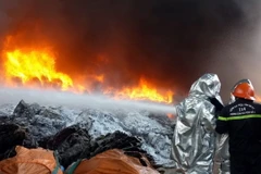 Hiện trường vụ cháy. (Ảnh: Đoàn Mạnh Dương/TTXVN)