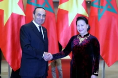 Chủ tịch Quốc hội Nguyễn Thị Kim Ngân đón Chủ tịch Hạ viện Vương quốc Ma rốc Habib El Malki. (Ảnh: Trọng Đức/TTXVN)