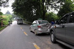 3 ôtô đâm liên hoàn gây ách tắc Quốc lộ 4D đoạn Sa Pa-Lào Cai