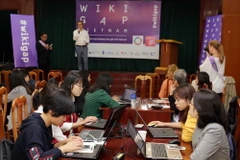 Đại diện sinh viên các trường đại học tham gia tọa đàm. (Ảnh: Trần Việt/TTXVN)