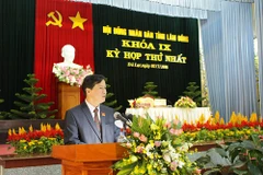 Ông Trần Đức Quận - Phó Bí thư Thường trực Tỉnh ủy, Chủ tịch Hội đồng Nhân dân tỉnh khoá IX phát biểu tại kỳ họp. (Nguồn: dbnd.lamdong.gov.vn)
