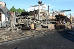 Hiện trường vụ cháy khiến 6 người thiệt mạng. (Ảnh: Đậu Tất Thành/TTXVN)