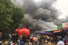 Hiện trường vụ cháy. (Ảnh: Nguyễn Oanh/TTXVN)