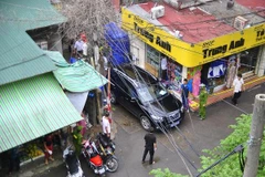 Giải cứu thành công con tin bị khống chế ở khu tập thể Thanh Xuân Bắc