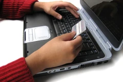 Bí quyết để mua sắm trực tuyến an toàn với thẻ thanh toán