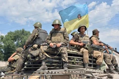 Ukraine đưa xe tăng hạng nặng vào thủ đô Kiev