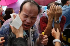 Biểu tình ở Hong Kong lan tiếp sang địa điểm thứ hai