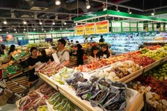 Mở thẻ VinID – MB Visa và mua sắm tại VinMart & VinMart+ để nhận ngay những ưu đãi hấp dẫn trong chương trình “365 Ngày vui” tháng 8. (Ảnh minh họa)