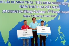 Xe máy tự chế tại Việt Nam lập kỷ lục về siêu tiết kiệm xăng