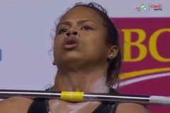 [Video] Nữ vận động viên bất ngờ ngất xỉu khi cố nâng tạ 201 kg