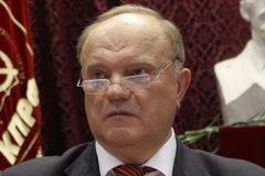 Chủ tịch Đảng Cộng sản Nga Gennady Zyuganov bị tấn công