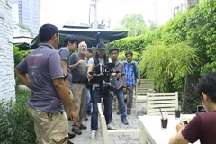 Đạo diễn David Hardberger (tóc bạc). (Ảnh: Galaxy ME/Viphim)