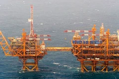 Giàn khoan của Trung Quốc trên Biển Hoa Đông. (Ảnh: AP)