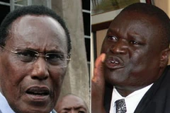Ông George Saitoti và trợ lý Orwa Ojode thiệt mạng trên chuyến bay.