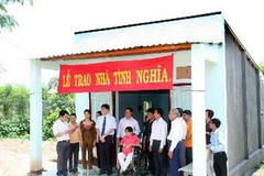 Một căn nhà đã được Quỹ trao tặng cho nạn nhân dioxin. (Nguồn: TTXVN)