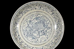 Một sản phẩm gốm trong bộ sưu tập gốm Việt Nam tại Bảo tàng Nghệ thuật Birmingham. (Ảnh: Đỗ Thúy/Vietnam+)