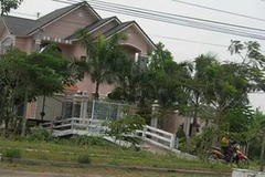 Căn biệt thự lớn của ông Đinh Văn Mười trên đường Lê Duẩn, TP.Sóc Trăng (Ảnh: Infonet)