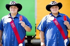 [Photo] 2000 cặp song sinh quy tụ tạo nên lễ hội độc đáo