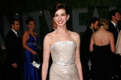 Armani Privé: 10 năm "khuynh đảo" thảm đỏ trên khắp thế giới