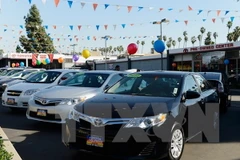 Toyota quyết định giảm mục tiêu bán hàng trong năm 2015