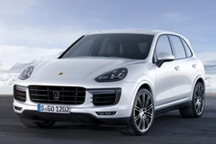 Choáng ngợp với tốc độ của chiếc Porsche Cayenne Turbo S