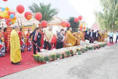 Lễ đặt đá và khởi công chủa Vĩnh Nghiêm. (Ảnh: Hồng Kỳ/Vietnam+)