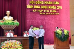 Ông Bùi Văn Khánh, Phó Bí thư Tỉnh ủy, Phó Chủ tịch Ủy ban Nhân dân tỉnh Hòa Bình được bầu giữ chức Chủ tịch UBND tỉnh Hòa Bình ngày 17/7/2019. (Ảnh: Thanh Hải/TTXVN)