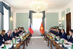 Thủ tướng Nguyễn Xuân Phúc hội đàm với Thủ tướng Cộng hòa Séc Andrej Babis. (Ảnh: Thống Nhất/TTXVN)