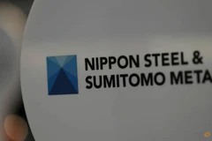 Logo của Nippon Steel & Sumitomo Metal. (Nguồn: Reuters)